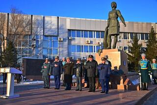 В Астане почтили память славной дочери казахского народа