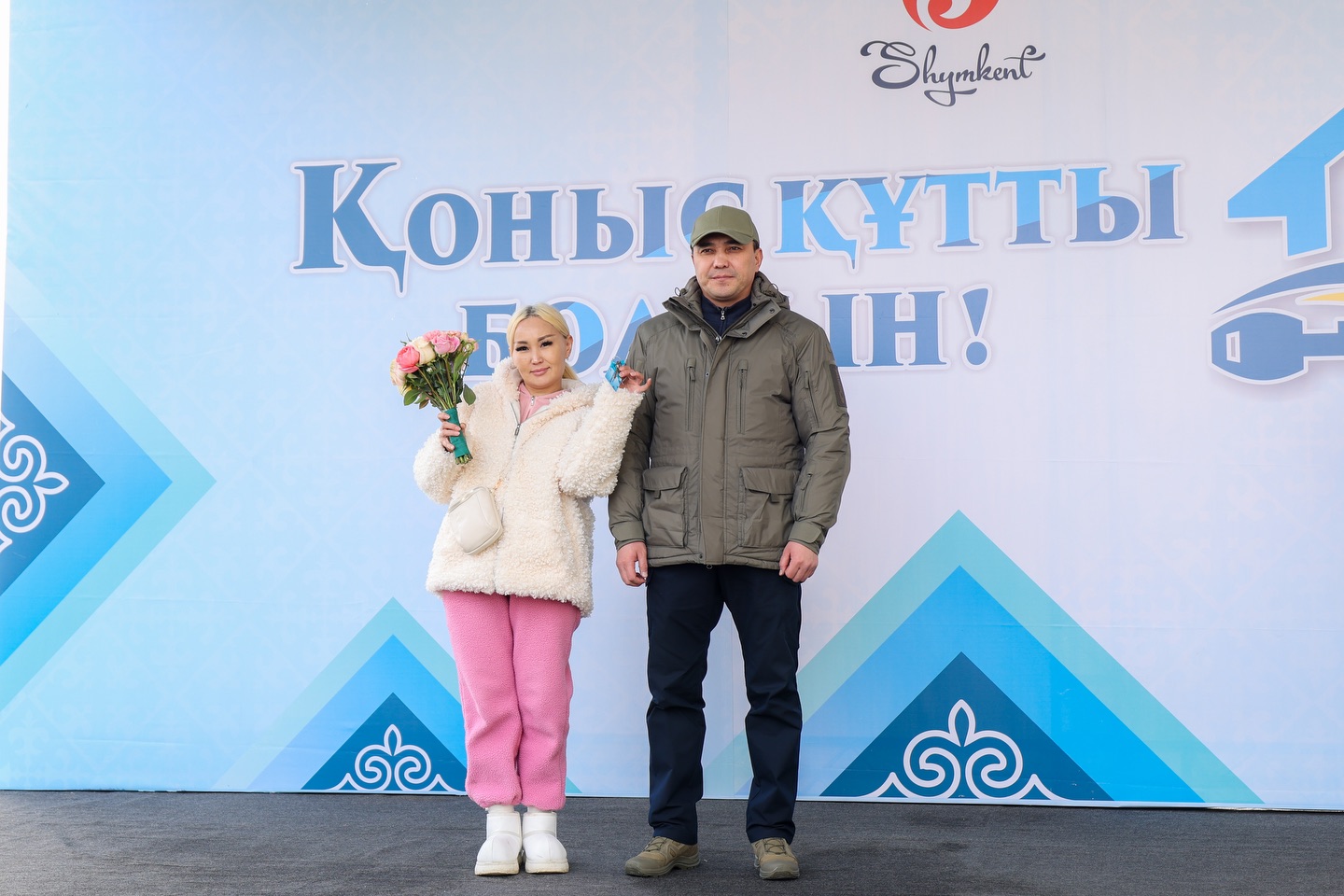 В МИКРОРАЙОНЕ «ТҰРАН» 24 СЕМЬИ ПОЛУЧИЛИ АРЕНДНОЕ ЖИЛЬЁ