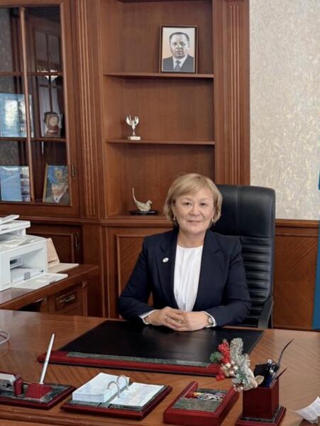 НА ДОЛЖНОСТЬ РЕКТОРА КАРАГАНДИНСКОГО МЕДУНИВЕРСИТЕТА НАЗНАЧЕНА БАХЫТ КОШЕРОВА