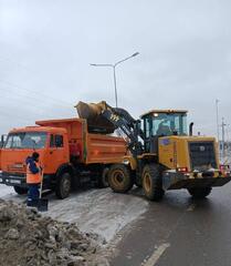 Около 3000 дорожных рабочих вышли на уборку снега с утра в Астане