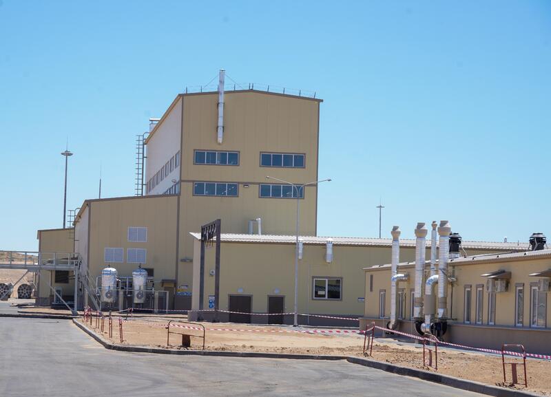 В ЭТОМ ГОДУ В ТУРКЕСТАНСКОЙ ОБЛАСТИ ВВЕДЕНЫ В ЭКСПЛУАТАЦИЮ СОВРЕМЕННЫЕ ЗАВОДЫ, ОТВЕЧАЮЩИЕ МЕЖДУНАРОДНЫМ ТРЕБОВАНИЯМ, А ОБЪЕМ ПРОМЫШЛЕННОЙ ПРОДУКЦИИ СОСТАВИЛ 1,3 ТРЛН ТЕНГЕ.