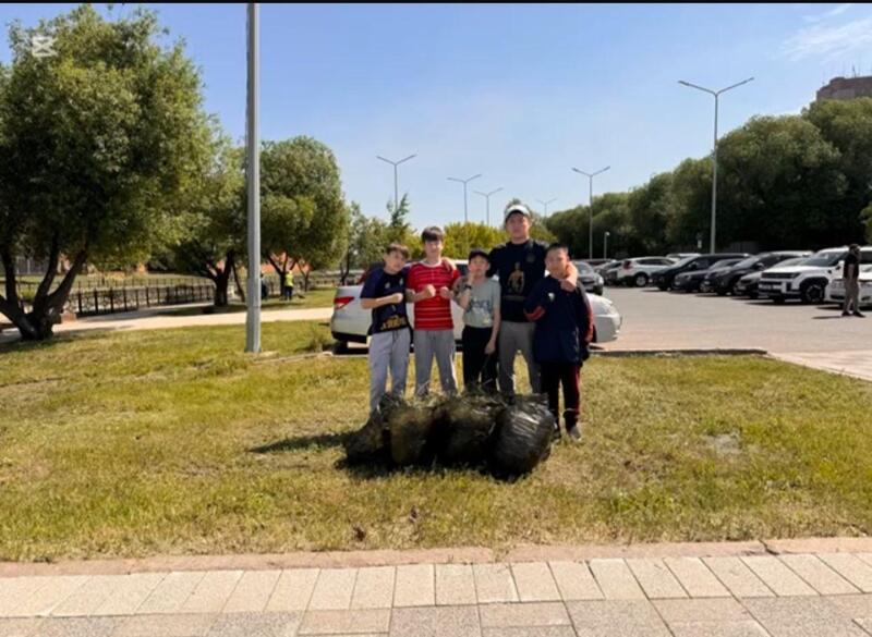 Спортсмены Астаны поддержали экочеллендж ко Дню эколога