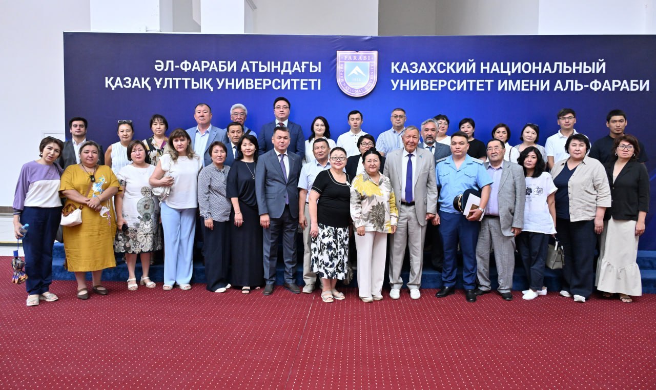 В Алматы обсудили политическую роль нового Курултая