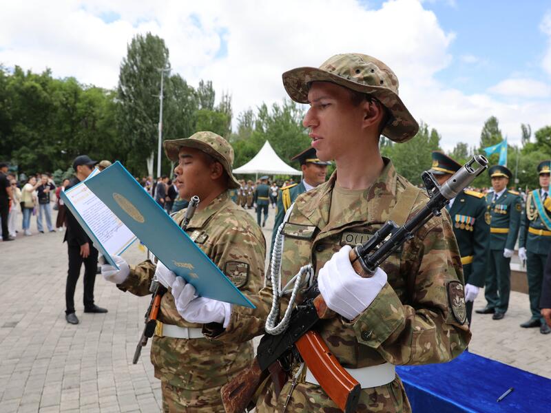 Новобранцы приняли военную присягу в Жамбылской области