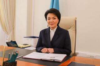С. Жакупова поздравила женщин Казахстана с 8 марта