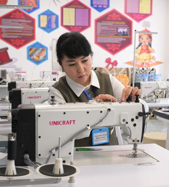 В Павлодаре сегодня произошло по-настоящему знаковое событие — в микрорайоне «Достык» открылась первая в регионе школа будущего, построенная в рамках национального проекта «Келешек мектептері»