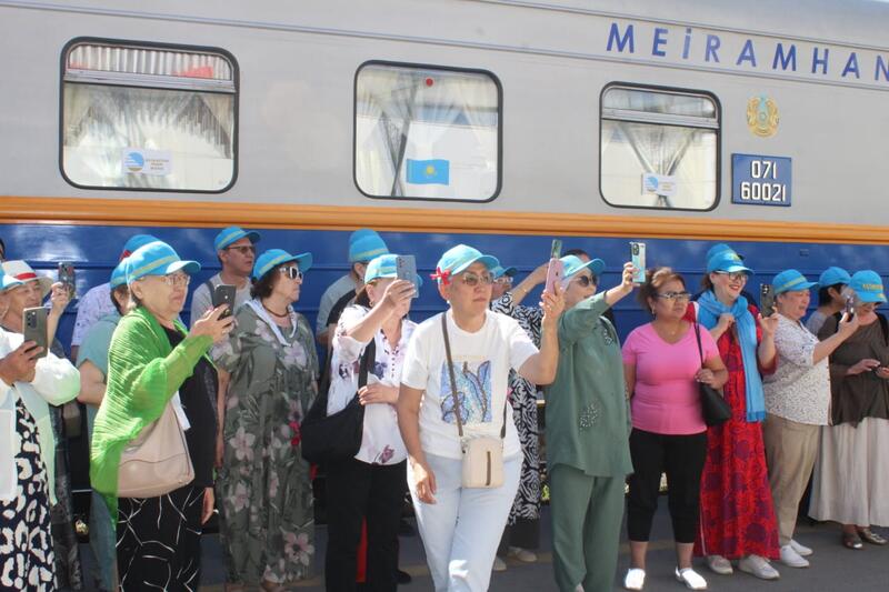 МЕЖДУНАРОДНЫЙ ТУРИСТИЧЕСКИЙ ПОЕЗД «ШЕЛКОВЫЙ ПУТЬ» СДЕЛАЛ ОСТАНОВКУ В ШЫМКЕНТЕ