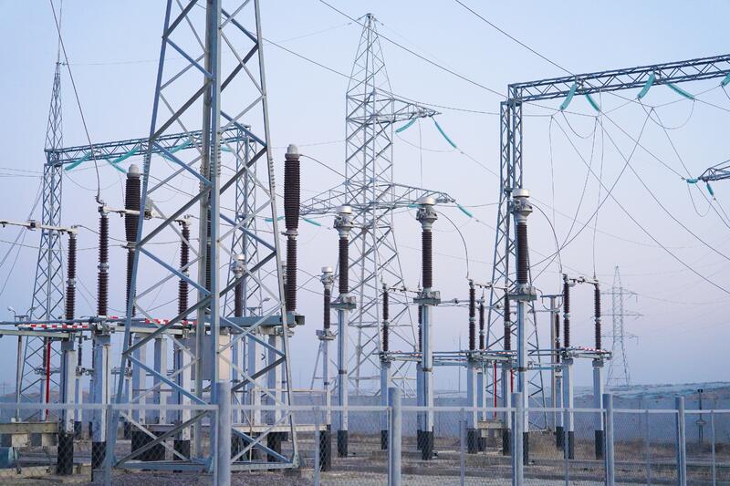 В ТУРКЕСТАНСКОЙ ОБЛАСТИ СТРОЯТСЯ КРУПНЫЕ ЭЛЕКТРОСТАНЦИИ ДЛЯ УСТРАНЕНИЯ ДЕФИЦИТА ЭНЕРГИИ