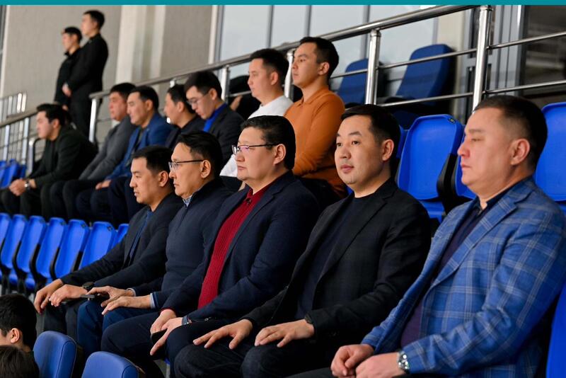 В Семее прошла акция в поддержку проекта новой Конституции