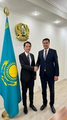Встреча вице-министра экологии и природных ресурсов Республики Казахстан М.Т. Ошурбаева с заместителем министра по глобальным вопросам экологии Японии Дои Кэнтаро