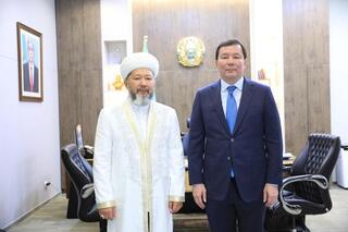 Глава региона принял председателя ДУМК