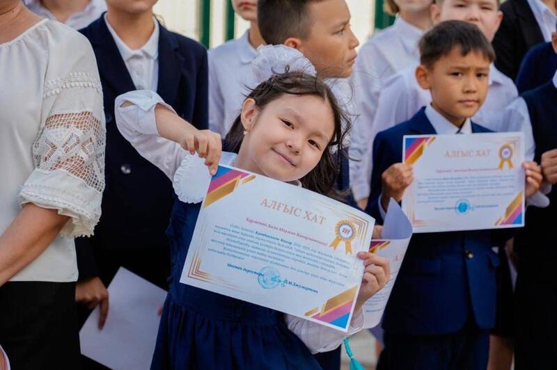 Более 14 тыс. выпускников окончили школу в Астане
