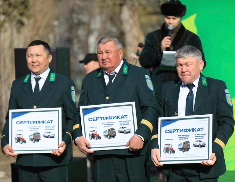 Лесным хозяйствам Актюбинской области передана новая техника