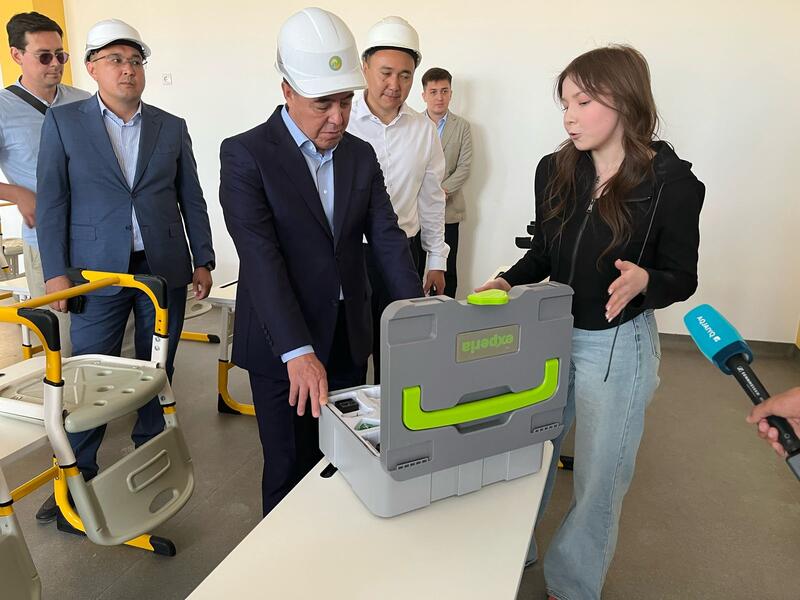 Аким Западно-Казахстанской области проверил ход строительства школ в рамках проекта «Келешек мектептер»