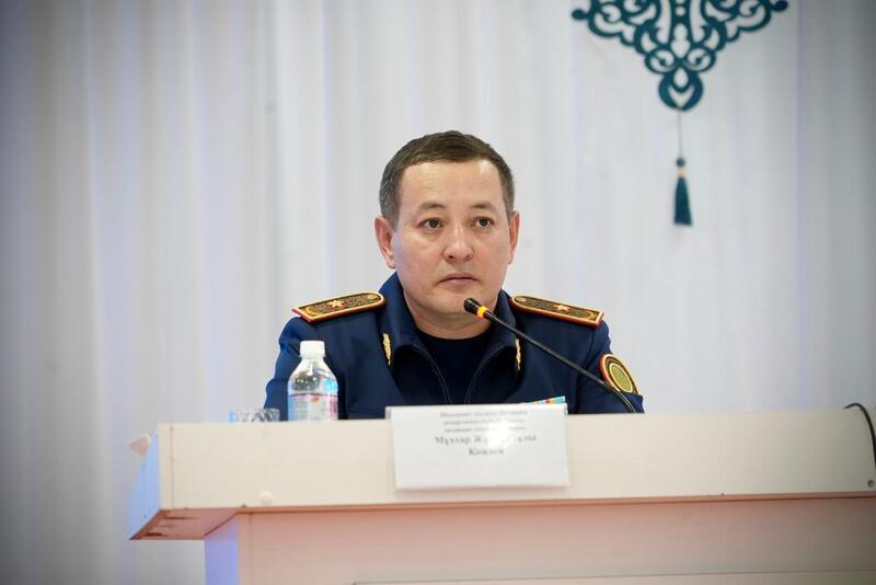 БЕЗОПАСНАЯ ШКОЛА: В ШЫМКЕНТЕ 500 ШКОЛЬНИКОВ ВСТРЕТИЛИСЬ С ГЛАВОЙ ПОЛИЦИИ