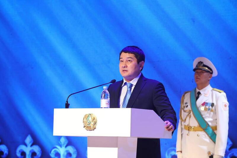 В Мангистау ко Дню Республики прошло торжественное мероприятие