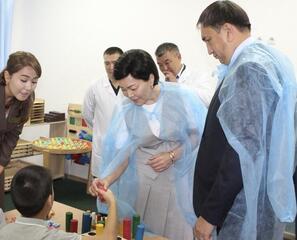 С. Жакупова ознакомилась с деятельностью соцобъектов в Кызылординской области