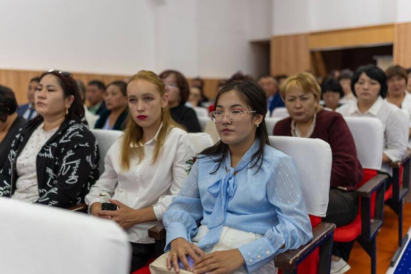 В Катон-Карагайском районе аким ВКО провёл встречу с населением