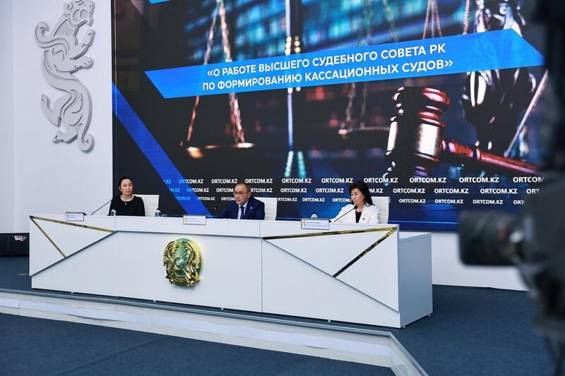 Процесс прохождения квалификационного экзамена на должность судьи сокращен с 1,5 лет до 3 месяцев