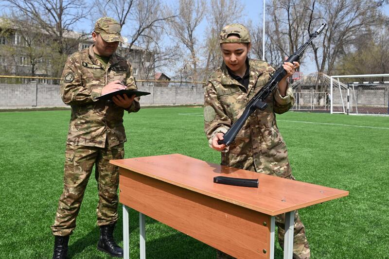 Пятнадцать школьников представят Алматы на международном сборе молодежи «Айбын-2026»