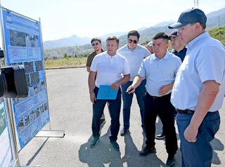 Рабочая поездка акима Алматинской области в Талгарский и Енбекшиказахский районы: конкретные шаги для решения актуальных проблем