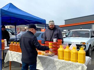 Город Риддер ВКО встречает гостей на ярмарке сельхозпродукции