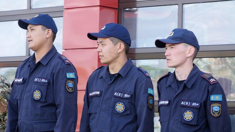 Акцию по предотвращению падений детей из окон провели в Астане