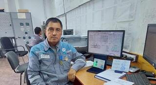 Мурат Альжанов работает на Шымкентском НПЗ 40 лет – с момента его запуска