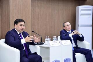 Председатель АДГС Дархан Жазыкбай встретился с молодежью в г. Алматы