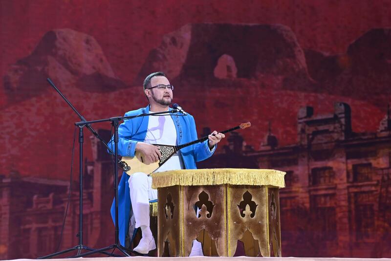 В Кызылорде завершился республиканский айтыс акынов