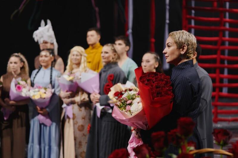 Аким области посетил премьеру этнопластического перформанса «Ботай» театра Sensitive