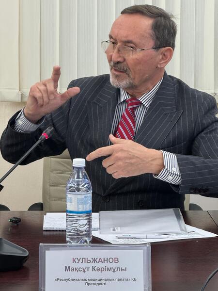 В МИНЗДРАВЕ ОБСУДИЛИ ПРОЕКТ КОНСТИТУЦИОННЫХ ИЗМЕНЕНИЙ В ЧАСТИ ПРАВА НА МЕДИЦИНСКУЮ ПОМОЩЬ