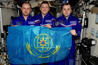 Космонавты Роскосмоса с борта МКС поздравили МЧС Республики Казахстан