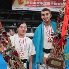 Астанинский каратист Анджей Кинзерский одержал историческую победу на чемпионате Японии
