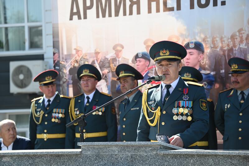 В ВОЕННОМ КОЛЛЕДЖЕ ИМЕНИ САБЫРА РАХИМОВА В ШЫМКЕНТЕ ВПЕРВЫЕ СОСТОЯЛАСЬ ЦЕРЕМОНИЯ ПРИНЯТИЯ ВОЕННОЙ ПРИСЯГИ