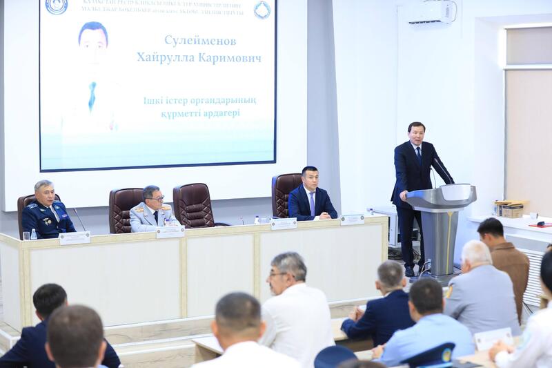 Глава региона посетил Актюбинский юридический институт