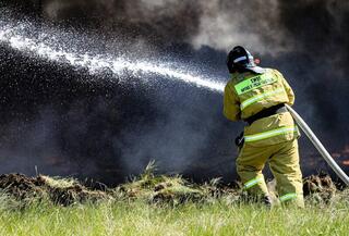 Учения по тушению лесных и степных пожаров провели в Актюбинской области
