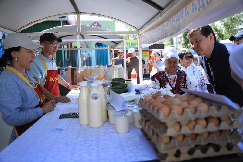 В Актобе сельскохозяйственная продукция продаётся по доступным ценам через социальные рынки
