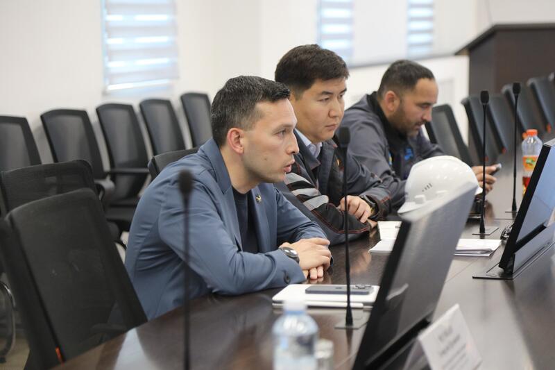 В Атырау проверен ход планового ремонта на газохимическом комплексе KPI