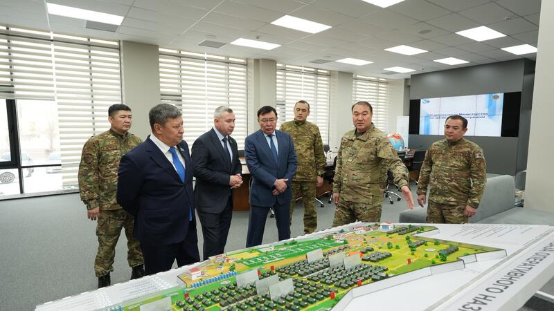 Руководство МЧС провело рабочую встречу с депутатами Сената Парламента