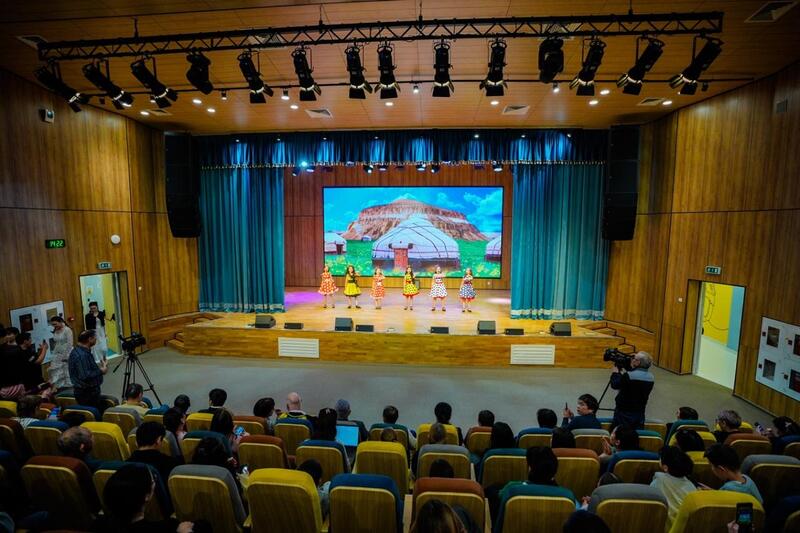 Традиции и современные технологии объединили на концерте в честь Наурыза в Астане