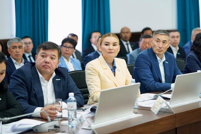 Аким области Асаин Байханов принял участие в заседании Комитета партийного контроля партии «AMANAT»