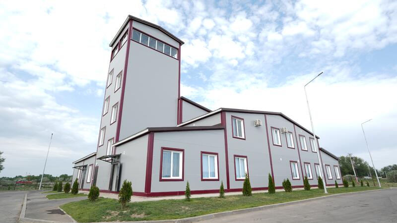 Чингис Аринов открыл первую пожарную часть в селе Нура