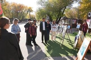 В Караганде состоялась фотовыставка “Закон и порядок”