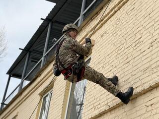 В Алматы прошли сборы с инструкторами по боевой подготовке Десантно-штурмовых войск