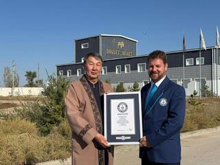 Рекорд подтверждён: караван из тысячи верблюдов в Алматинской области официально вошёл в Книгу рекордов Гиннесса