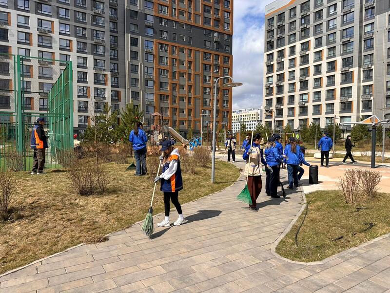 «Таза Казахстан»: порядка 7 тыс. столичных строителей присоединились к экологической акции