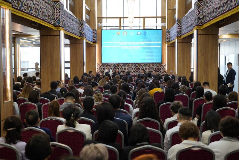 В Астане прошел І Республиканский форум «Педагогический пульс: голос молодого педагога»