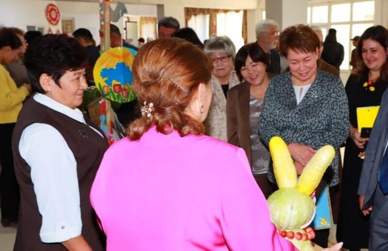 Визит заместителя председателя Национальной комиссии по делам женщин и семейно-демографической политике при Президенте Республики Казахстан Е.И.Тарасенко в район Байтерек Западно-Казахстанской области