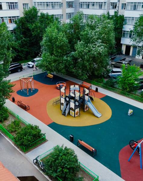 Более 170 дворов обновили в районе Сарыарка за последние несколько лет